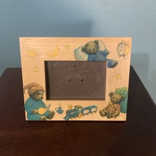 Fetco Wooden Adorable Baby Nursery Bear Picture Frame 5  x 3  picture.