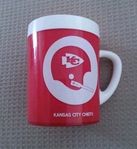 Vintage Kansas City Chiefs Thermo Serv Coffee Mug NFL Cup