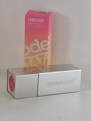 Models Own Luxestick Matte Lipstick 2,7g Neu in OVP Rosy Rose 08