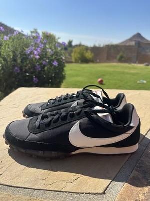 Nike Waffle Racer Black Coconut Milk IM8658-001 Men s Size 10