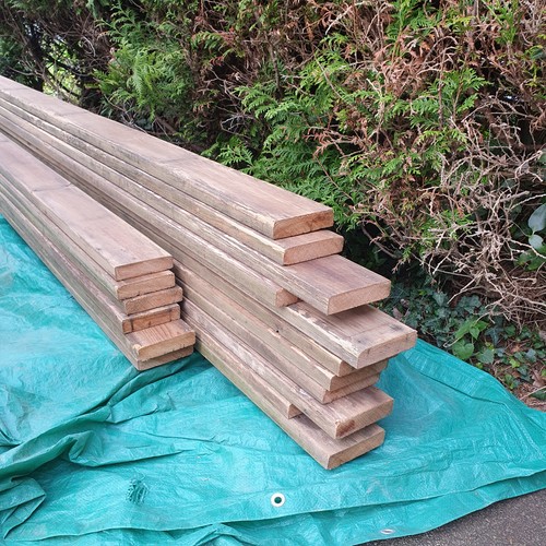 28 Reclaimed Western Red Cedar decking boards (between 3 and 4.4 metres