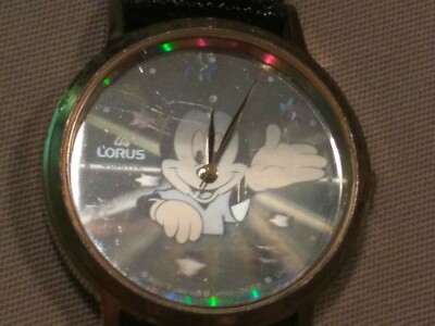 Vintage LORUS Hologram Mickey Mouse Disney Japan Man's wrist watch  V515 8A00