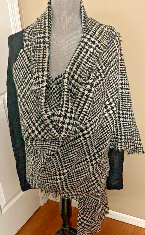 MONICA SARTI COVERUP ITALY BLACK WHITE HOUND TOOTH WOOL BLEND LONG SLEEVES