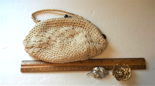 Vintage Crochet/Knit Purse Clutch Hand Bag Vintage Brooches & Wheat Pennies - Picture 5 of 5