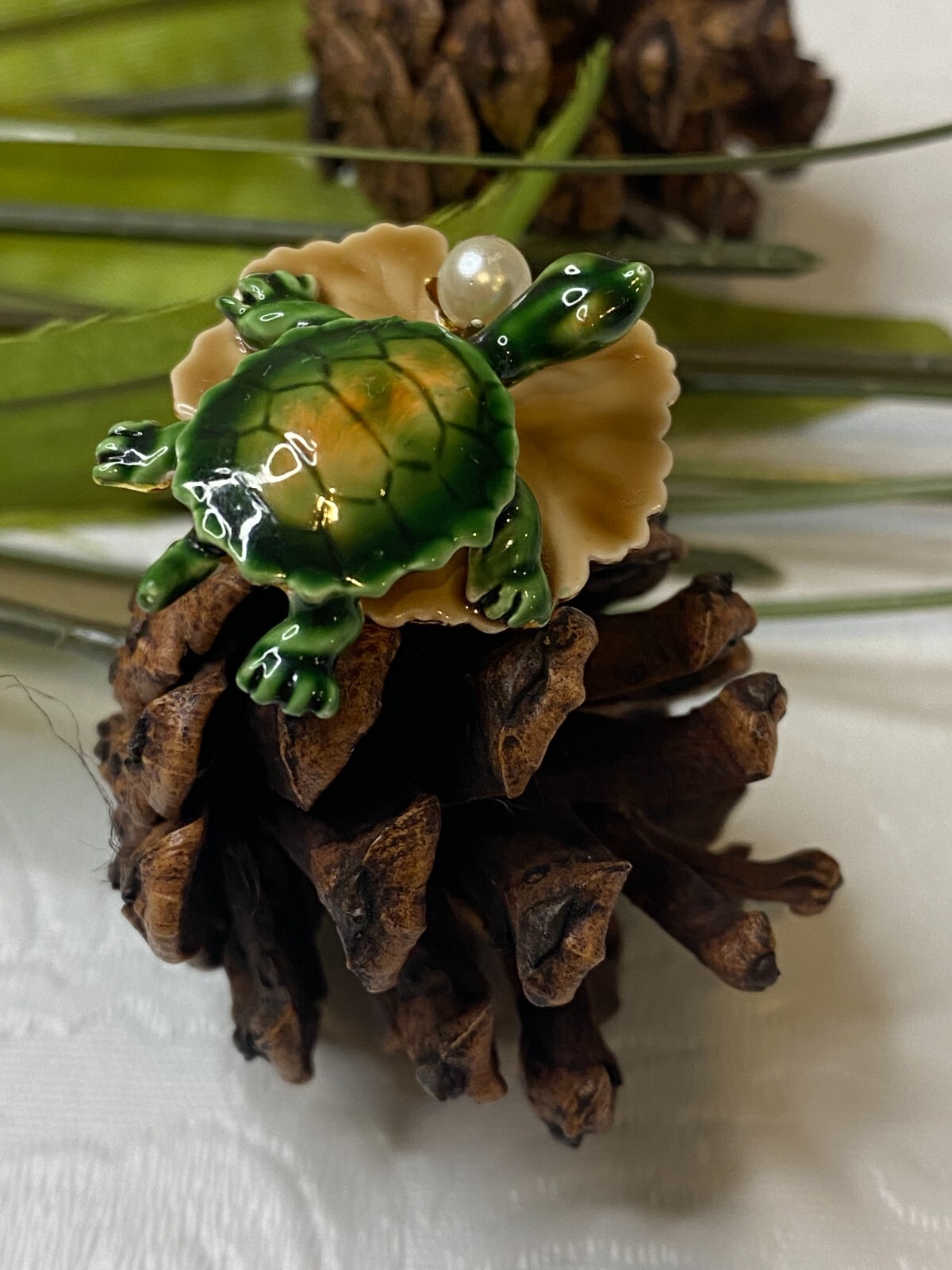 ORIGINAL BY ROBERT Turtle On Leaf Signed Pin Vint… - image 8