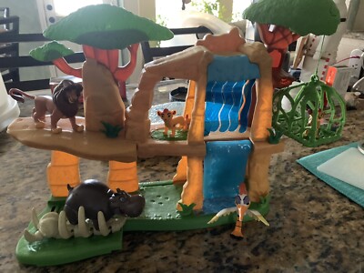 Disney Lion King Guard Defend The Pride Rock Land Jungle