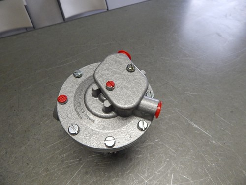 114 116 Brake Vacuum Pump 73-77 280 280S 280C 0002300365 - REMANUFACTURED - Picture 7 of 9