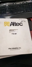 Altec TA40 TA45 Aerial Bucket Truck Crane Maintenance AND PARTS Manual 749-40051