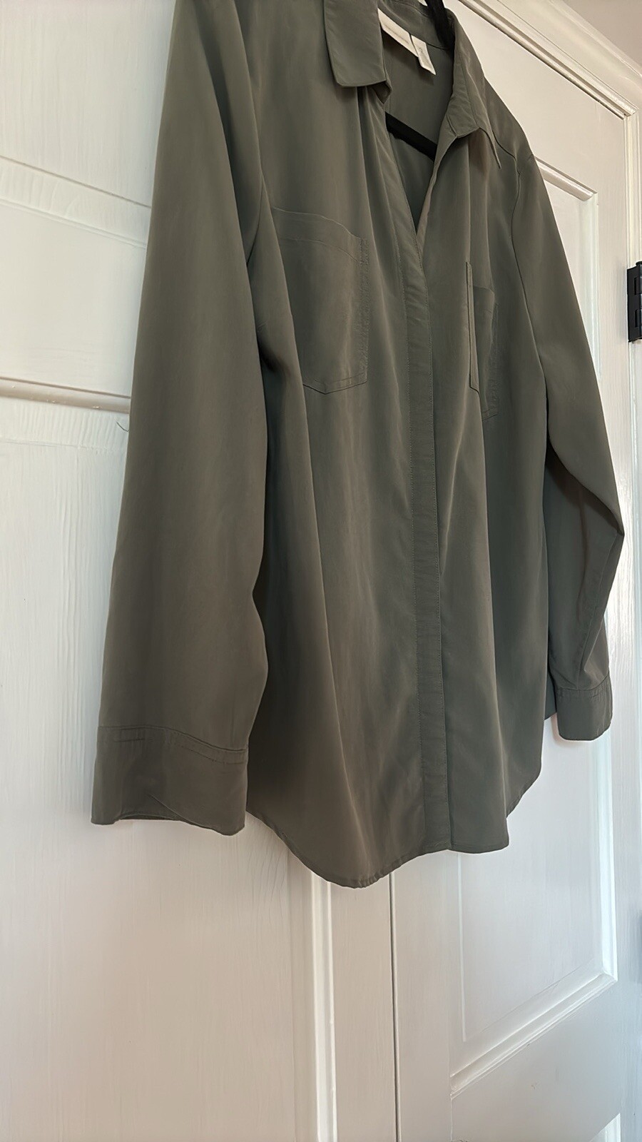 Chico’s Size 2 Olive Solid Hidden Button Down Uti… - image 4