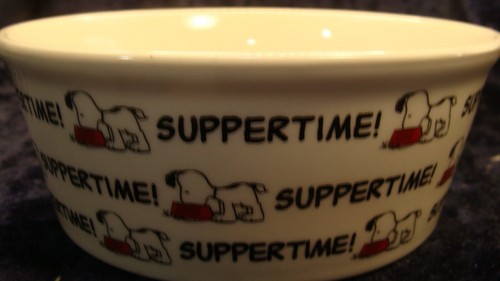 SNOOPY ~ PEANUTS ~ Dog Feeding Porcelain Bowl ~ SCHULZ ~ 5”x2”~ VGC ~SUPPERTIME~ - Picture 3 of 4