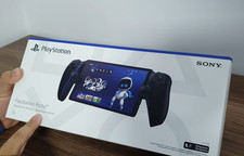 Sony PlayStation Portal Remote Player PS5 - Brand New - Black