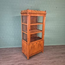 27183 Vitrine Geschirrschrank Biedermeier 1820 Kirschbaum furniert Antik