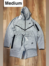 Nike Men's Grey Tech Fleece 2-Piece Set Full-Zip Hoodie  Shorts Size Medium