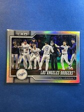 2026 TOPPS SERIES 1 LOS ANGELES DODGERS TEAM RAINBOW FOIL SP #256 SHOHEI OHTANI
