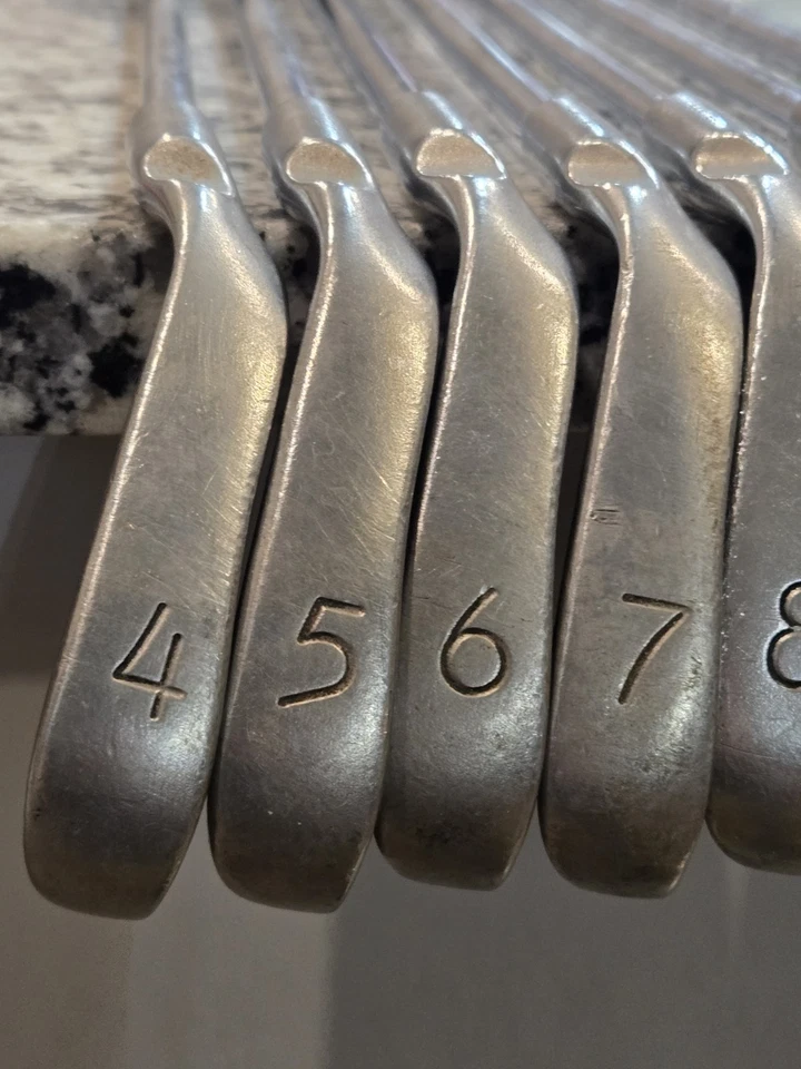 Ping i3 O-Size White Dot 4-PW RH Iron Set Stiff JZ Steel Shaft Right-Handed - Image 2 of 4