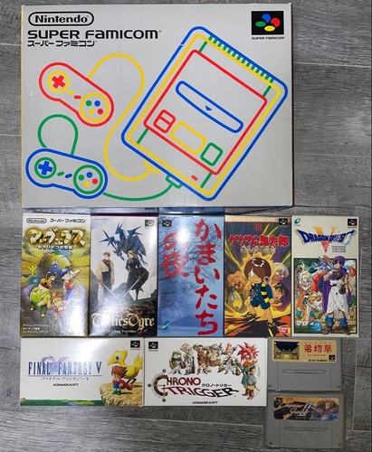 Pacchetto console Nintendo Super Famicom con 9 cartucce giochi classici Giappone - Foto 1 di 9