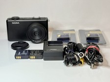Sigma DP2 Merrill 46MP APSC compact camera - Foveon sensor - Australian seller