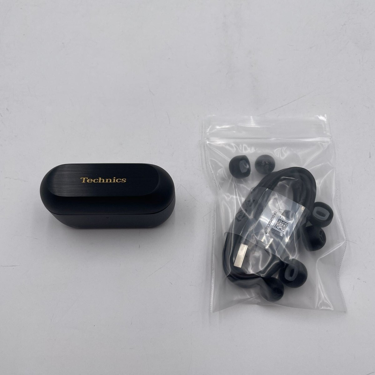 Technics EAH-AZ100　Black Reference Class Hi-Fi True Wireless Earbuds with Dolby Atmos