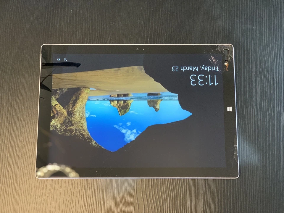 Microsoft Surface PRO3 Model 1631| i5-4300U| 250GB SSD| 8GB RAM| Wi-Fi| Win10Pro - Image 4 of 4