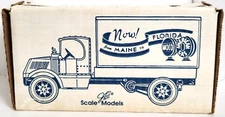 1935 Mack Freight AMOCO 'From Maine to Florida' coin bank