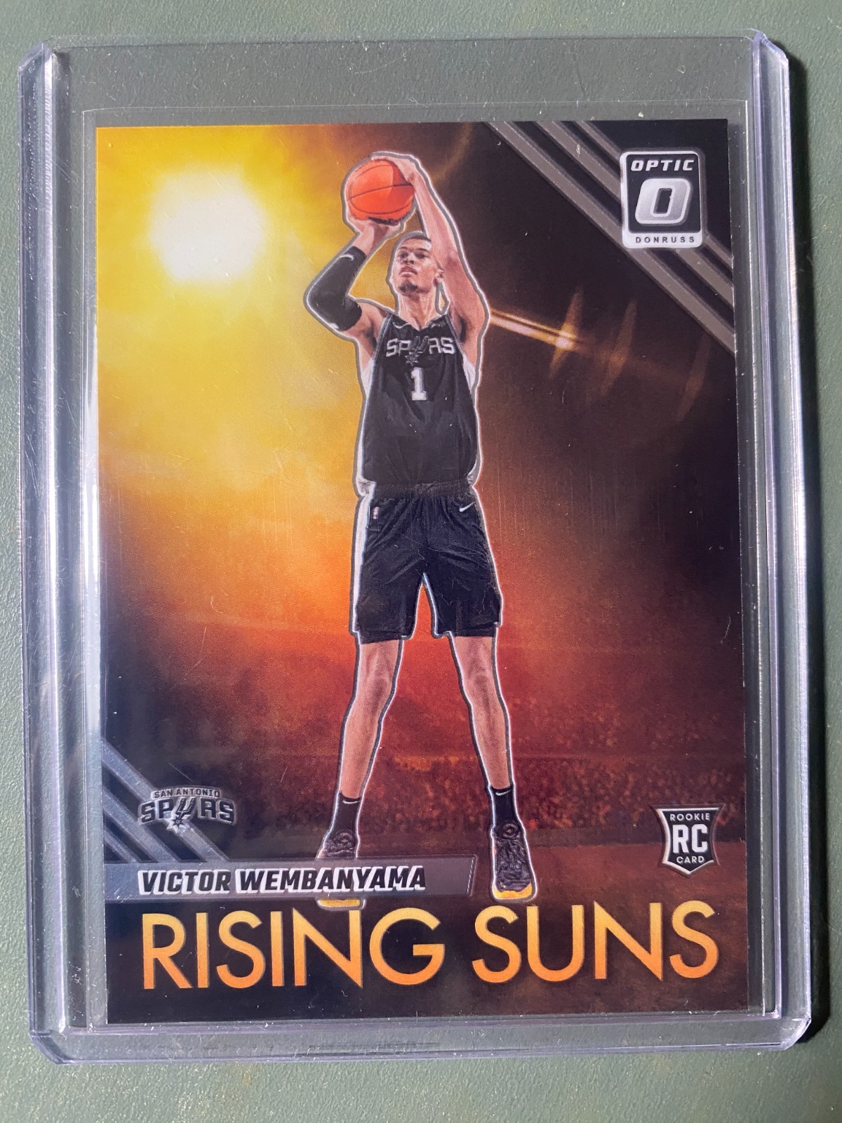 2023-24 Panini Donruss Optic Victor Wembanyama RC Rookie Rising Suns Spurs 11