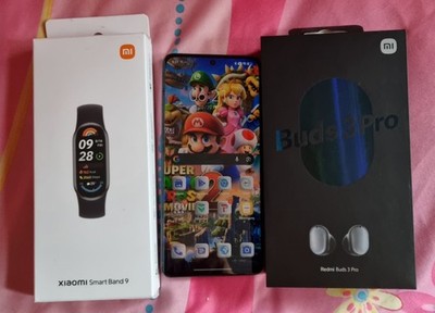 Xiaomi 12 8gb/128gb Smartphone + Smart  Band 9 und Redmi Buds 3 pro!