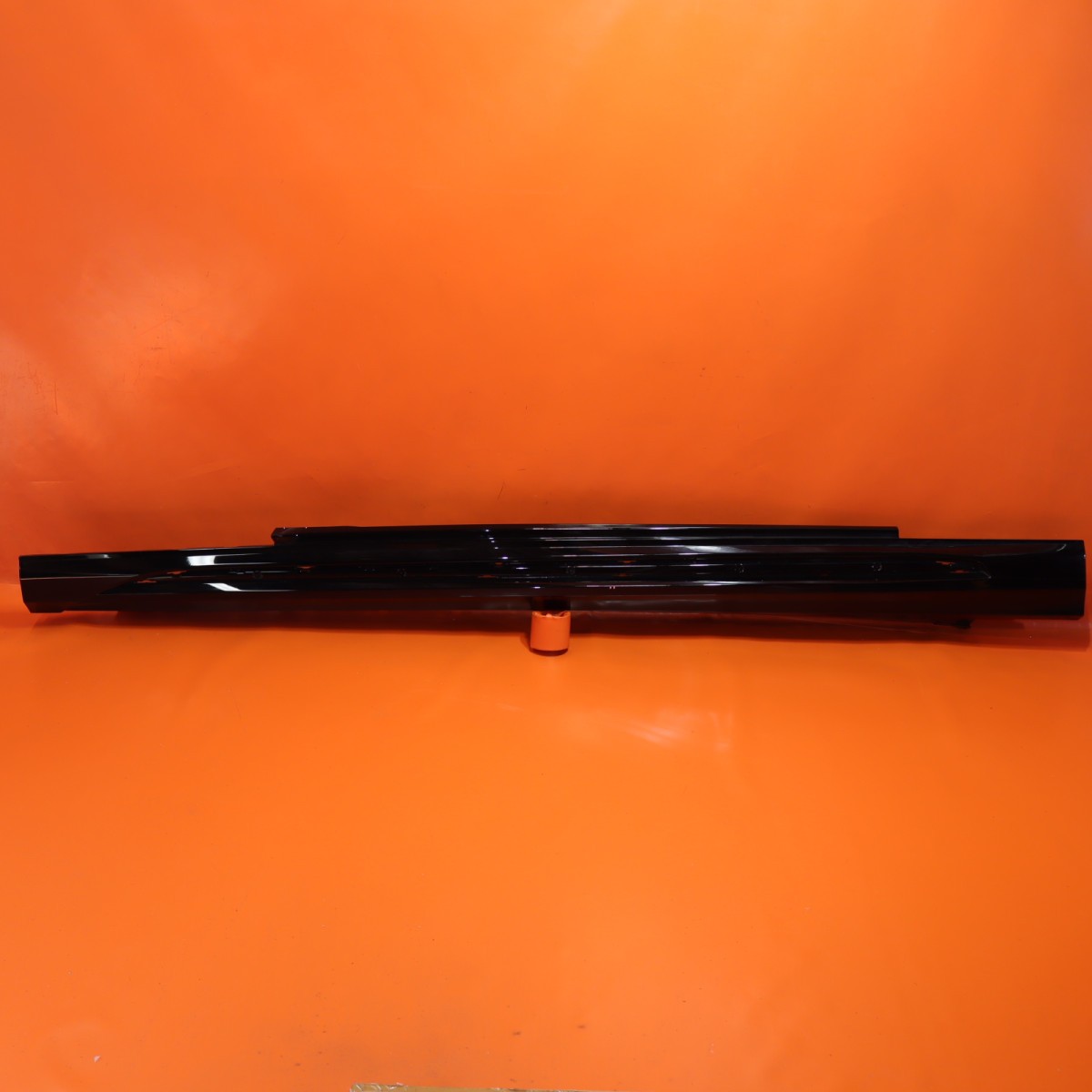 Rolls-Royce Spectre 2024 LEFT Rocker molding