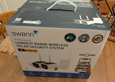 Swann MaxRanger4K Ultra HD Solar 2 Camera System With Hub  2000' New Sealed
