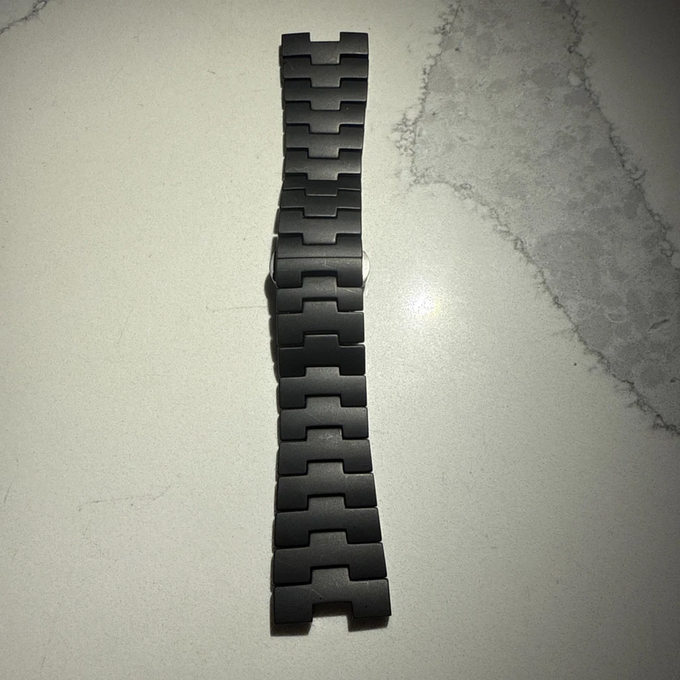 Panerai  Black Ceramic Bracelet 1000% authentic   - Image 2 of 4