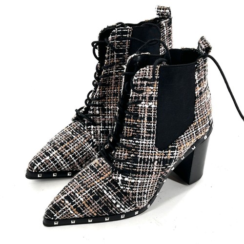 Charles David Debate Houndstooth Boots 7 NWOT Plaid Ankle Booties Heel Lace Up - 第 5/7 張圖片
