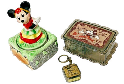 Disney Vintage Spieluhr Skelett Keramik Schlüsselanhänger 3er Set Selten...