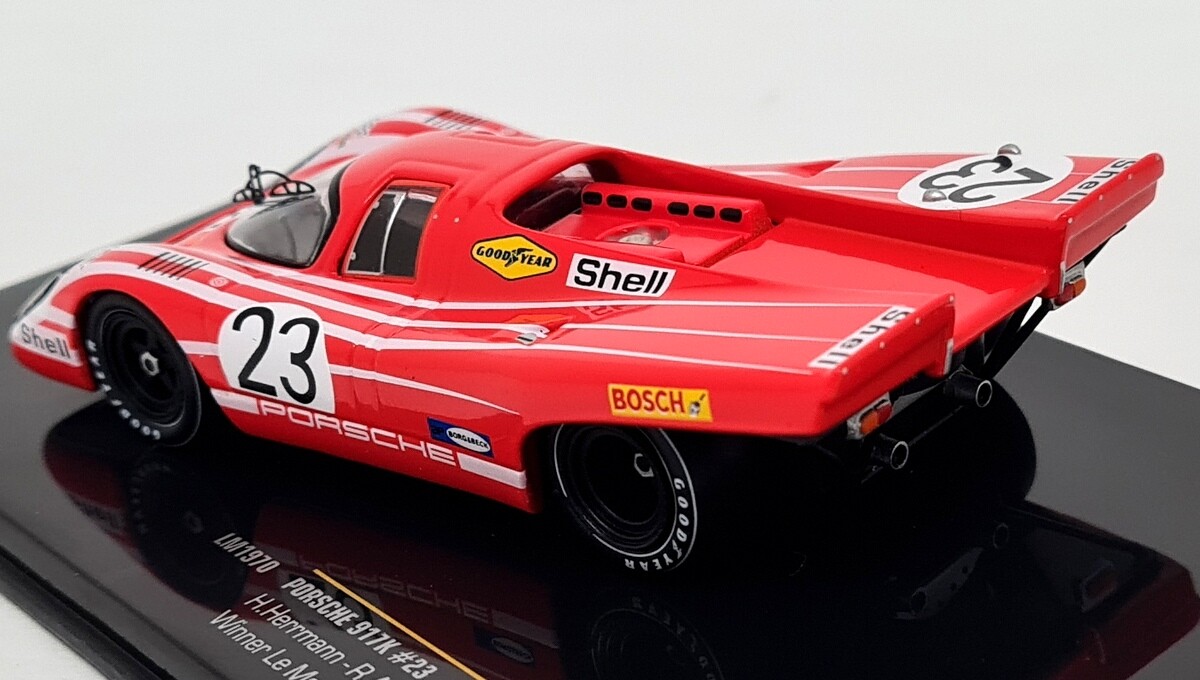 オートアート 1/43 ポルシェ 917K #23 優勝 LM1970 Ixo 1/43 - Porsche 917K #23 Winner Le Mans 1970 Diecast