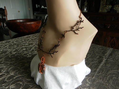 Copper twig necklace with swallows & wire-wrapped laguna lace agate tree-of-life - Picture 3 of 10