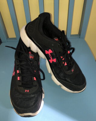 UNDER ARMOUR Woman s Gently Worn Black/Pink - US Size 9 - Great Condition