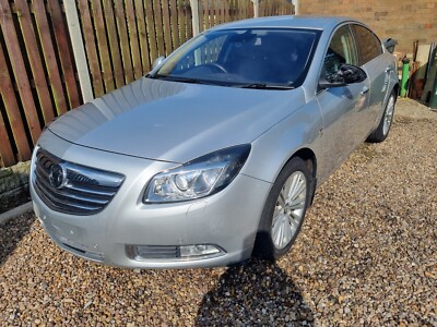 Vauxhall Insignia 2013 Passenger Side Rear Door Top Window Chrome 