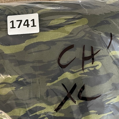 Carhartt Camo Hoodie Kids XL Green 18-20 Pullover Long Sleeve Graphic Sweatshirt - Picture 11 of 11