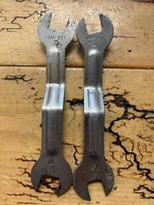 Set Of 2 VAR #237 Offset Bicycle Cone Wrenchs 15mm/16mm and 13mm/14mm