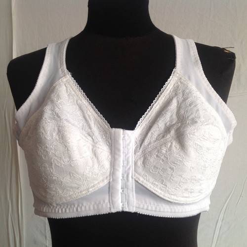 SOUTIEN-GORGE _ DAMART _ 105B ( SG07/29/04-20B ) - Photo 2 sur 7