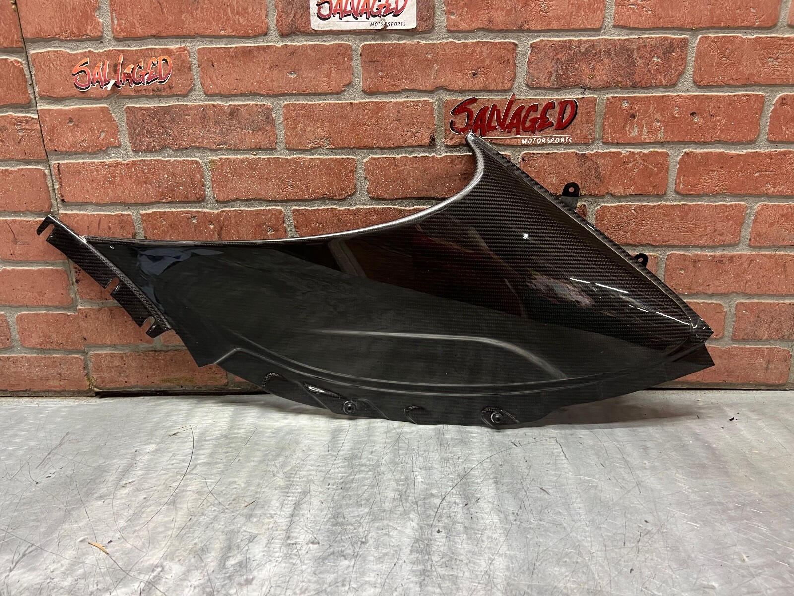 McLaren 650 Spyder Left Driver Side Quarter Scoop Panel Carbon Fiber 11A7047CP