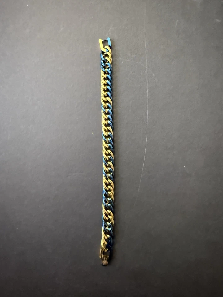 Brazalete de cadena cubano biselado azul/oro de acero inoxidable Invicta para hombre Foto 3 de 3