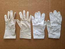Vintage Women's Wear-Right White Cotton Beaded Short Gloves Sz 7 Hong Kong 1