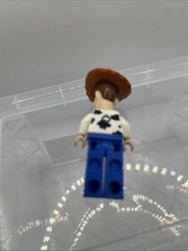 LEGO Minifigure Woody from  Toy Story 7590 7594 7597 30072 DisneyToy003