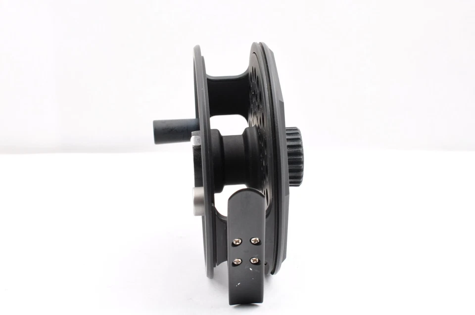 Ross Reels Gunnison G-4 RH 161g WF6+225 Black No Bag Used Fly Reel Fishing Japan - image 4 of 4