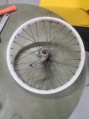 1960s STINGRAY ETC S-7 WHITE HAS BLACK STRIPES COASTER BRAKE REAR RIM CHEAP L$$K