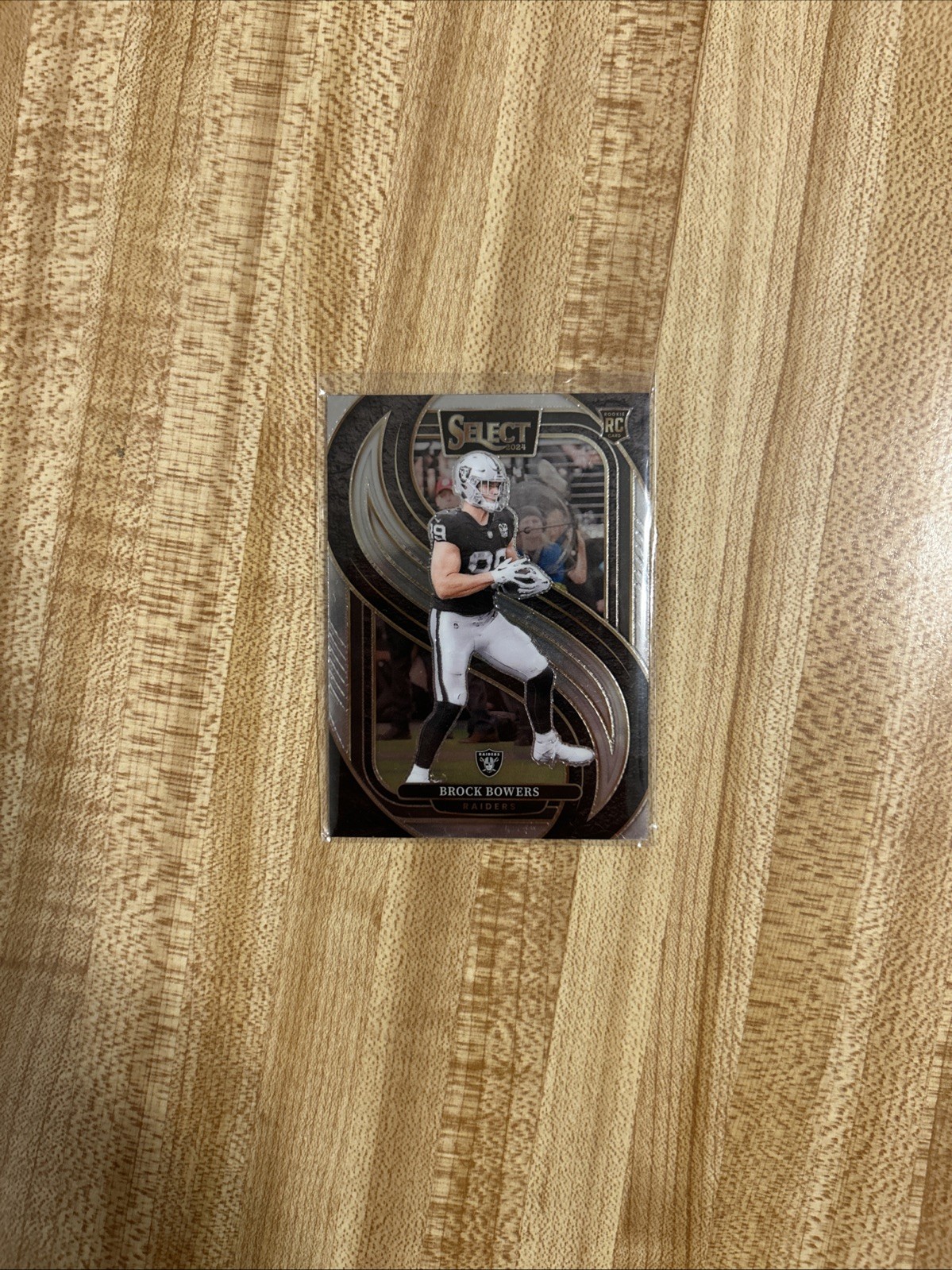 2024 Panini Select - Premier Level Brock Bowers #118 Silver Prizm (RC)