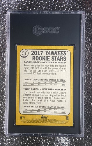 2017 Topps Heritage Aaron Judge #214 Rookie Purple Refractor SGC 10 Gem Mint - Picture 2 of 2