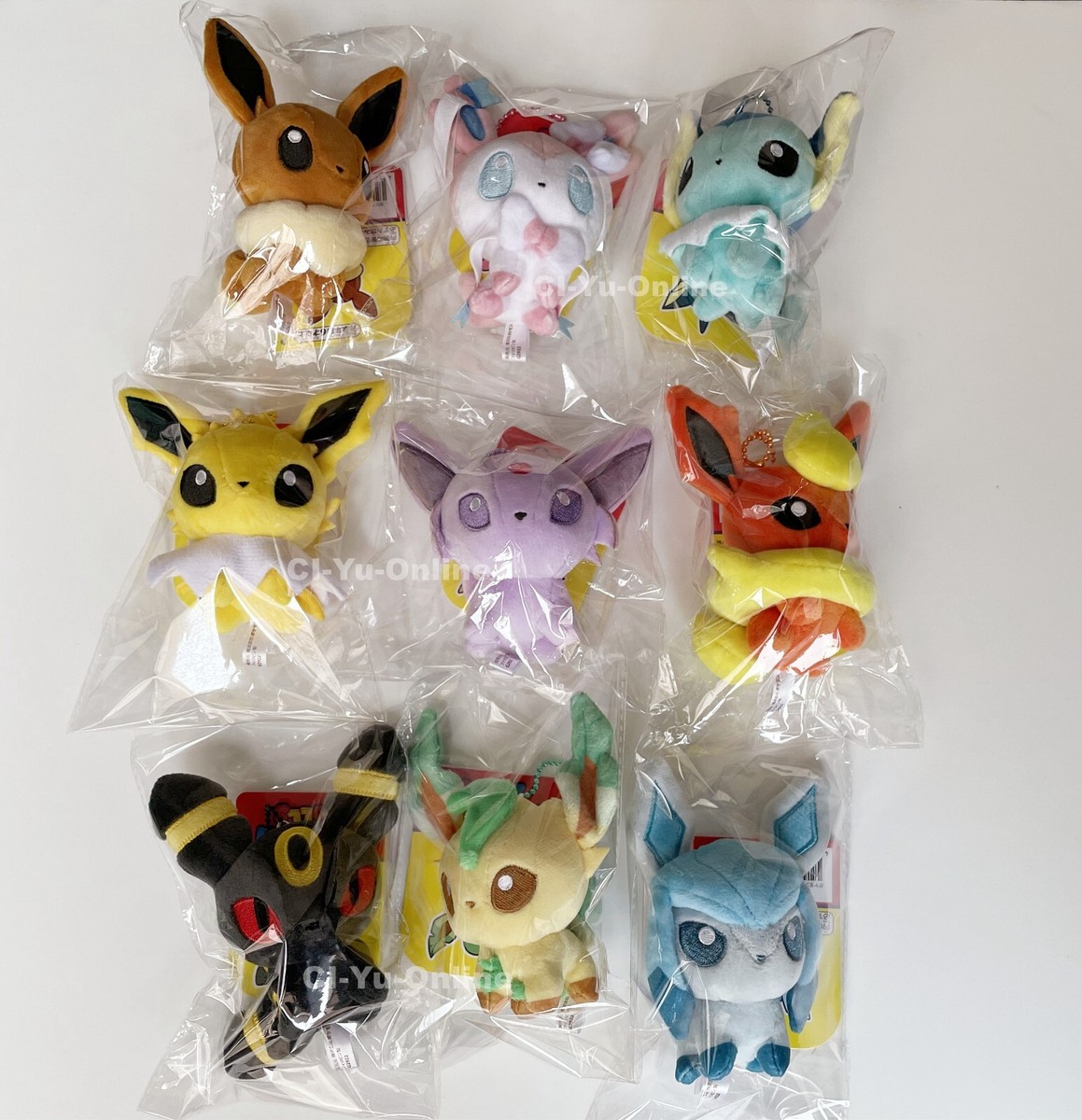 Eevee Collection キーホルダー 5点セット Eeveeloution Pokemon Center Eevee Umbreon Sylveon Dolls Plush