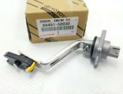 Toyota Genuine OEM SENSOR, ENGINE OIL LEVEL LEXUS LS430 UCF30