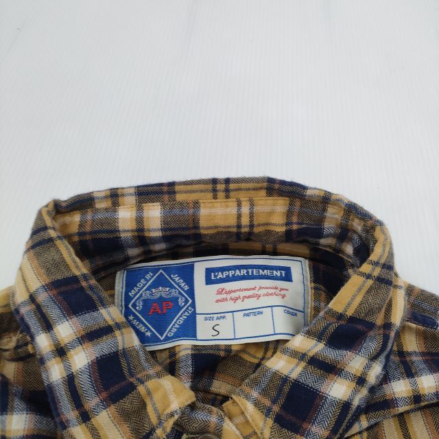 L'Appartement Check Pattern Size S 36 shirt Yellow navy 3 L'Appartement Check Pattern Size S 36 shirt Yellow navy 3
