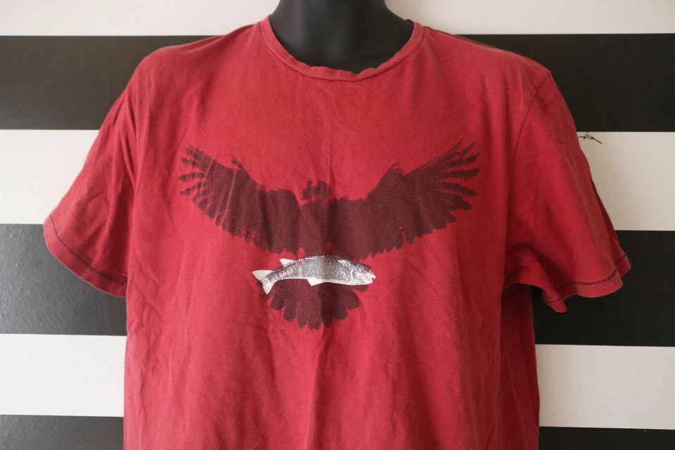 Kenneth Cole Reaction Eagle Print Men’s Red T-Shirt Crew Neck 100% Cotton Sz XL - Image 4 of 4